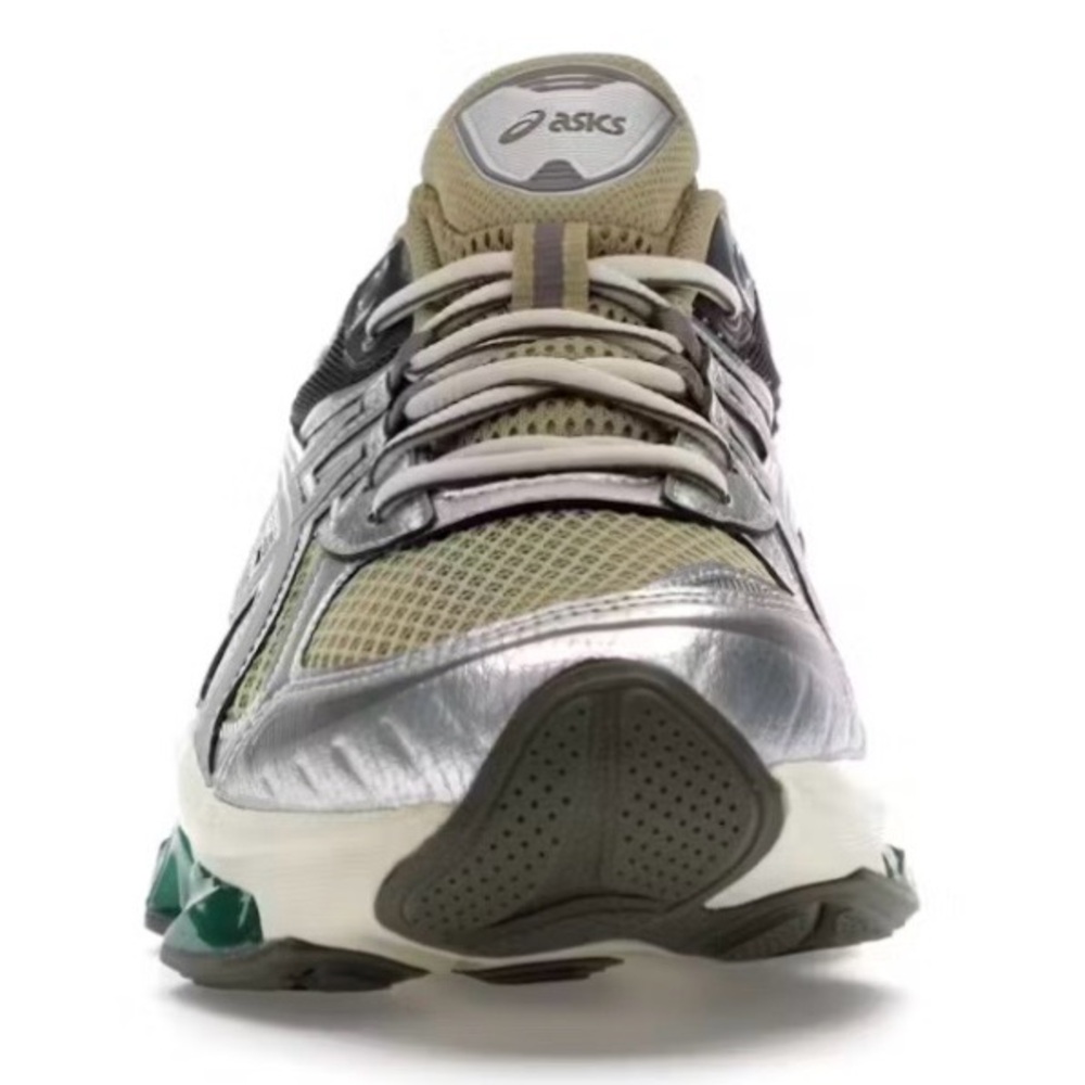 Unisex Gel Asics Silver, Khaki gold & Green Athletic Shoes, W- 9